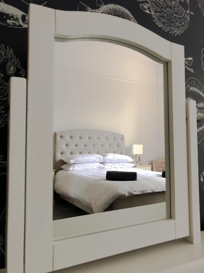 Summer Breeze. 3-Bed Apartment Close To The Beach Μπόρνμουθ Εξωτερικό φωτογραφία